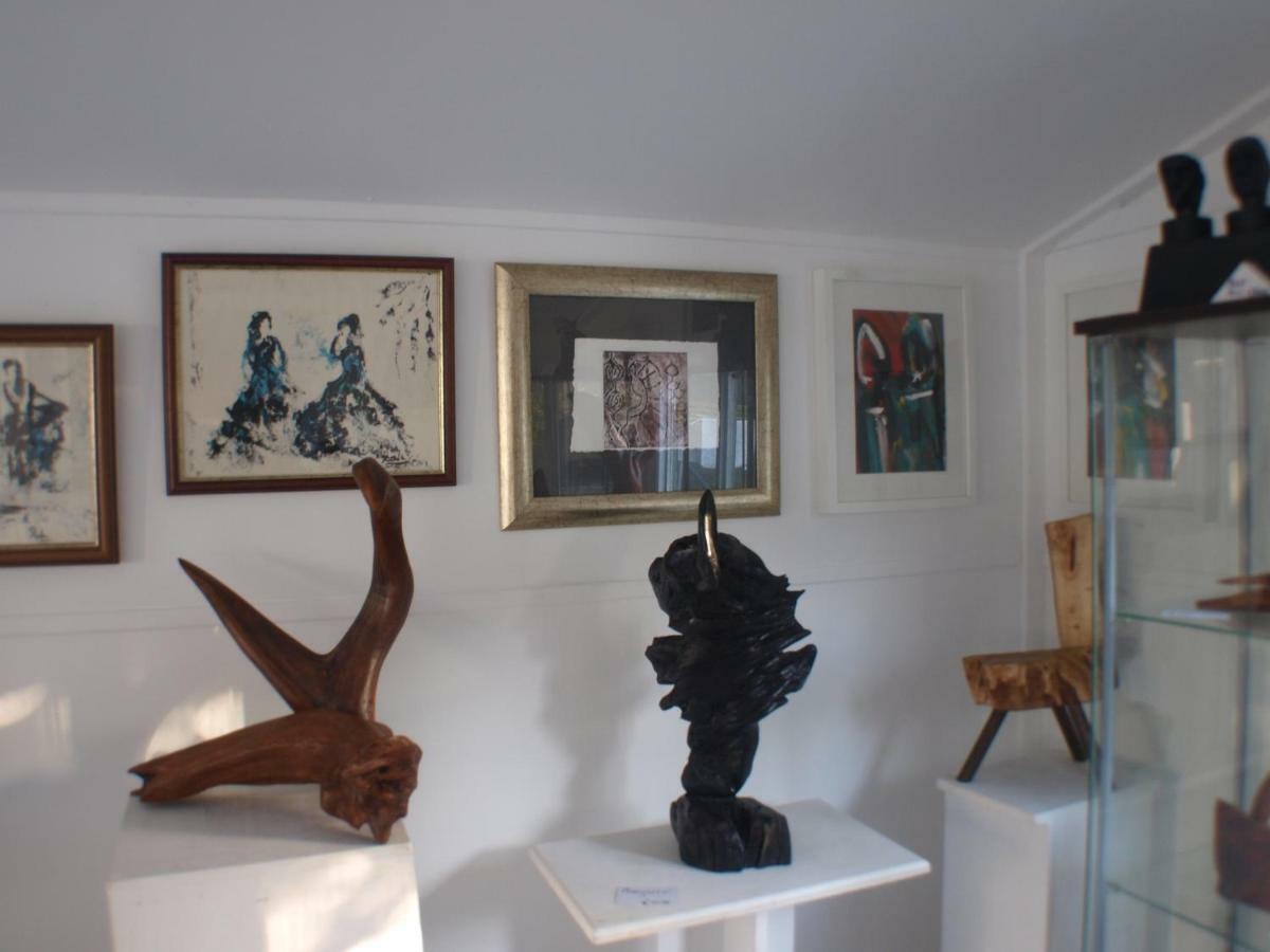 Lakefield Gallery Keel  Esterno foto